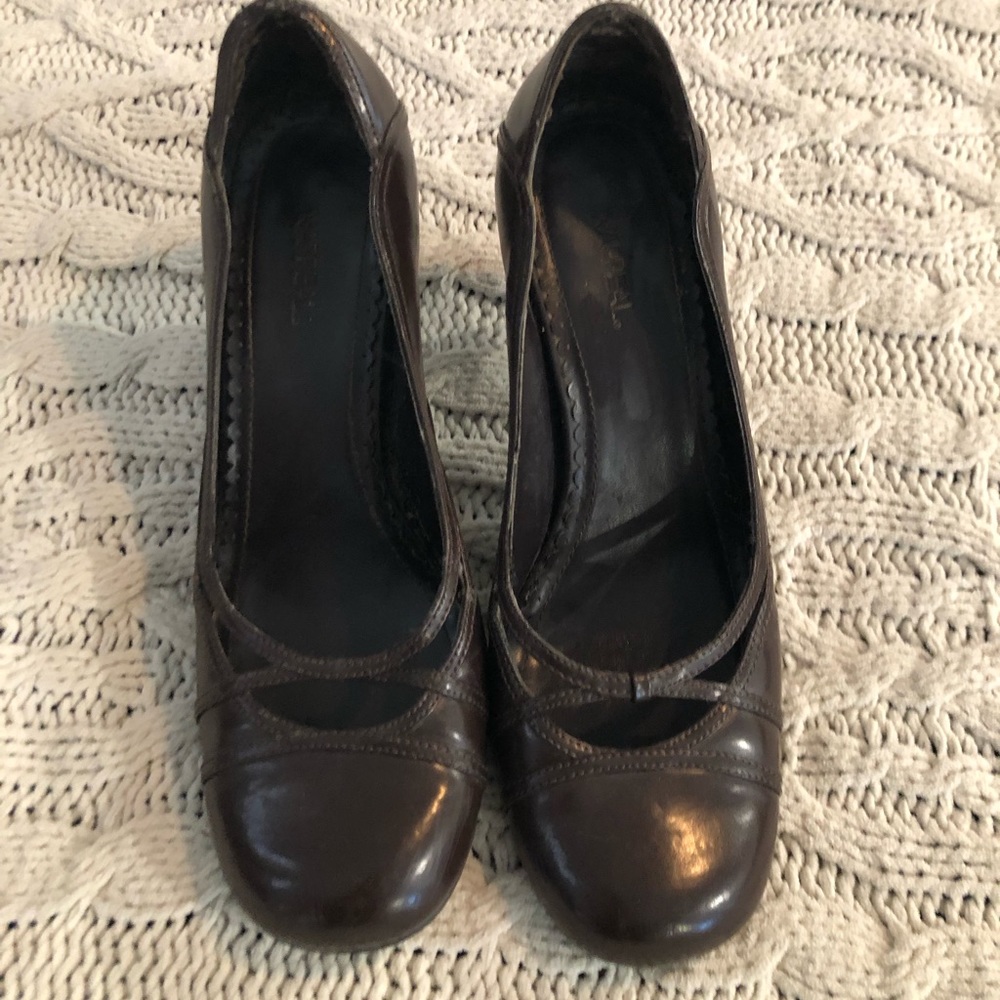 Women’s faux leather heels